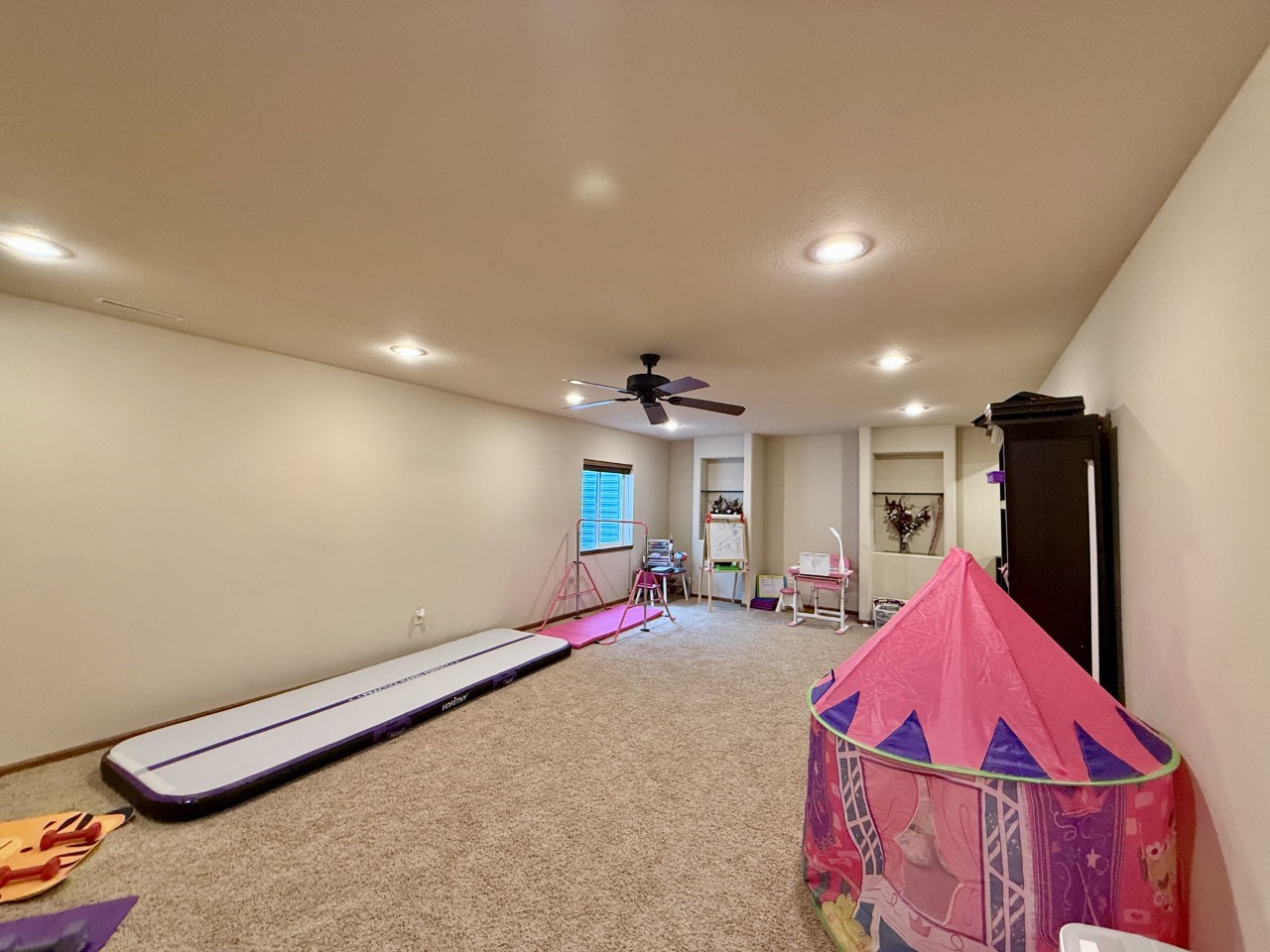 660 Berkshire Lane North Liberty IA 52317