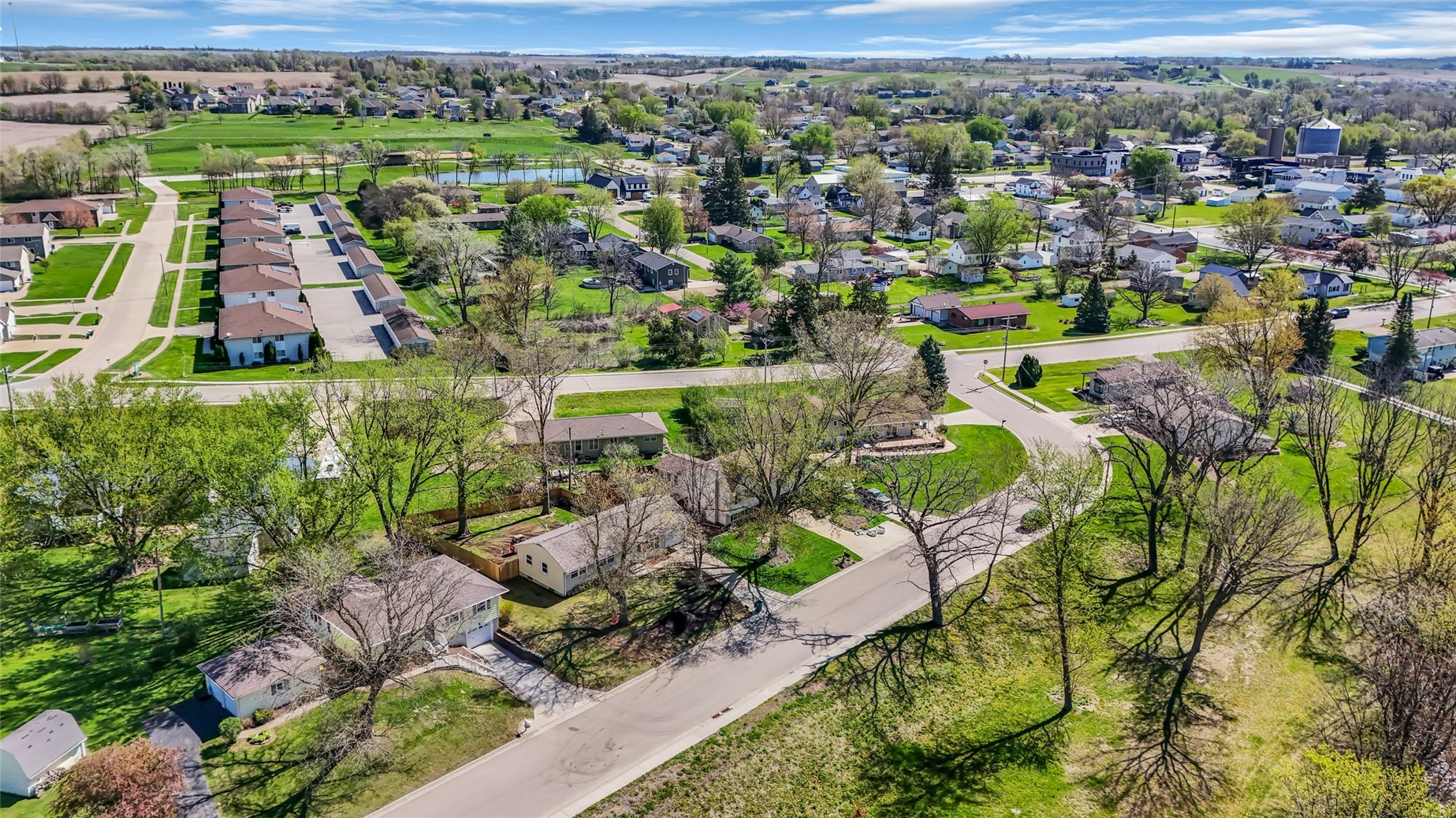 1770 Vavra Drive Ely IA 52227