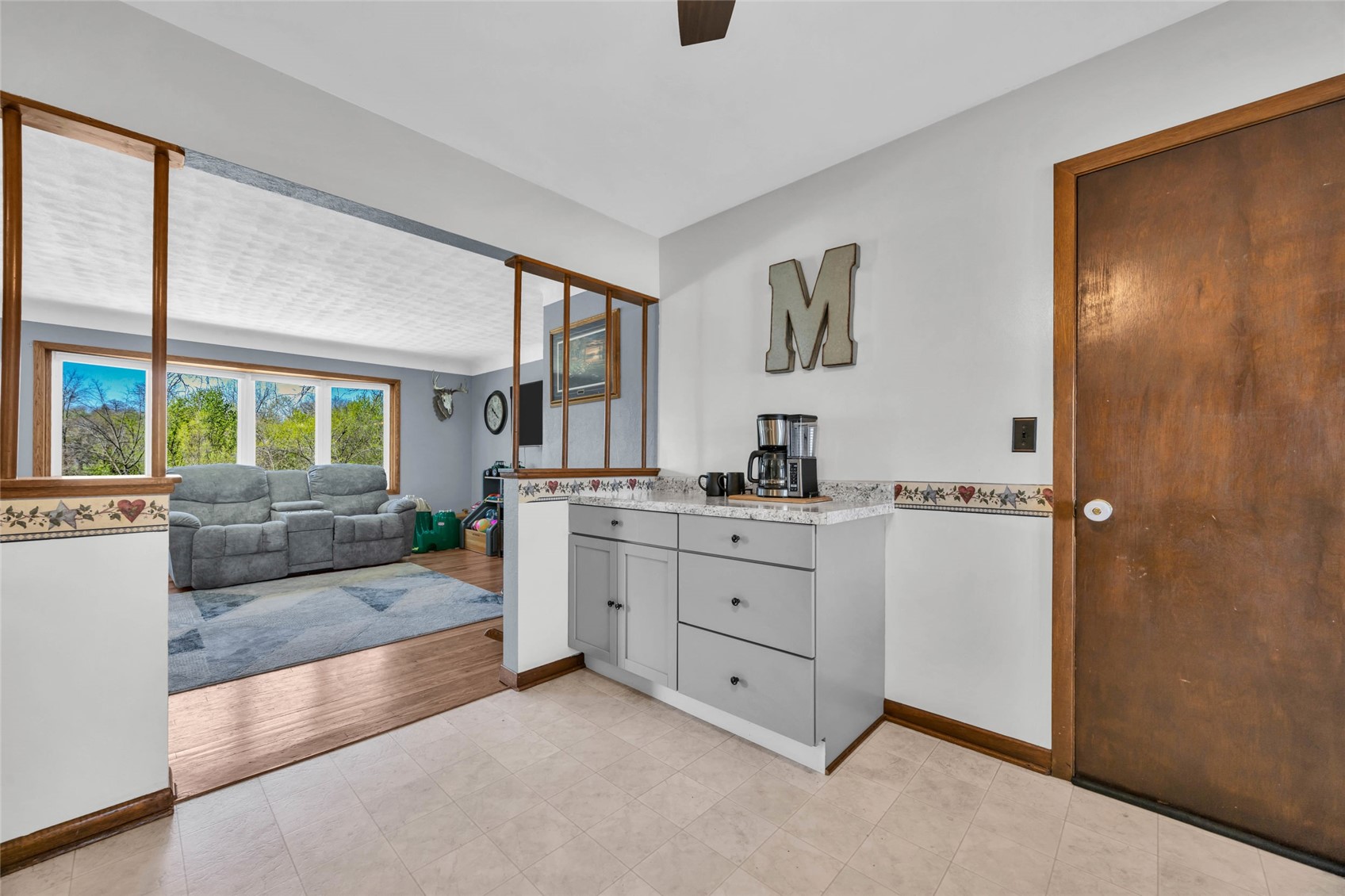 1770 Vavra Drive Ely IA 52227