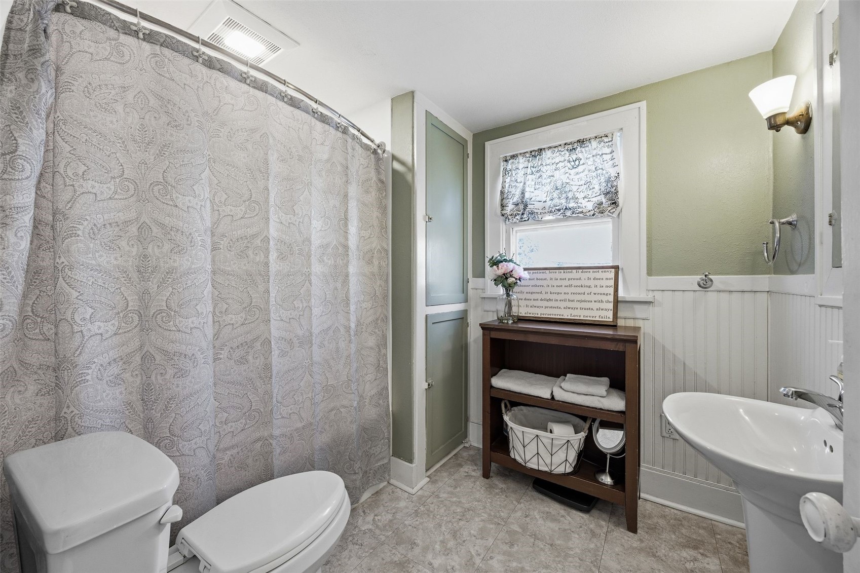 618 Dearborn Street Iowa City IA 52240