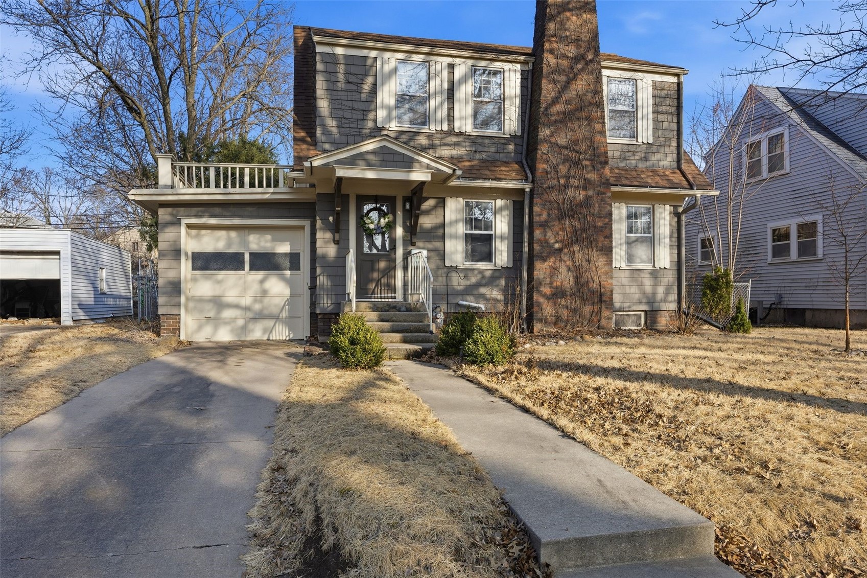 618 Dearborn Street Iowa City IA 52240