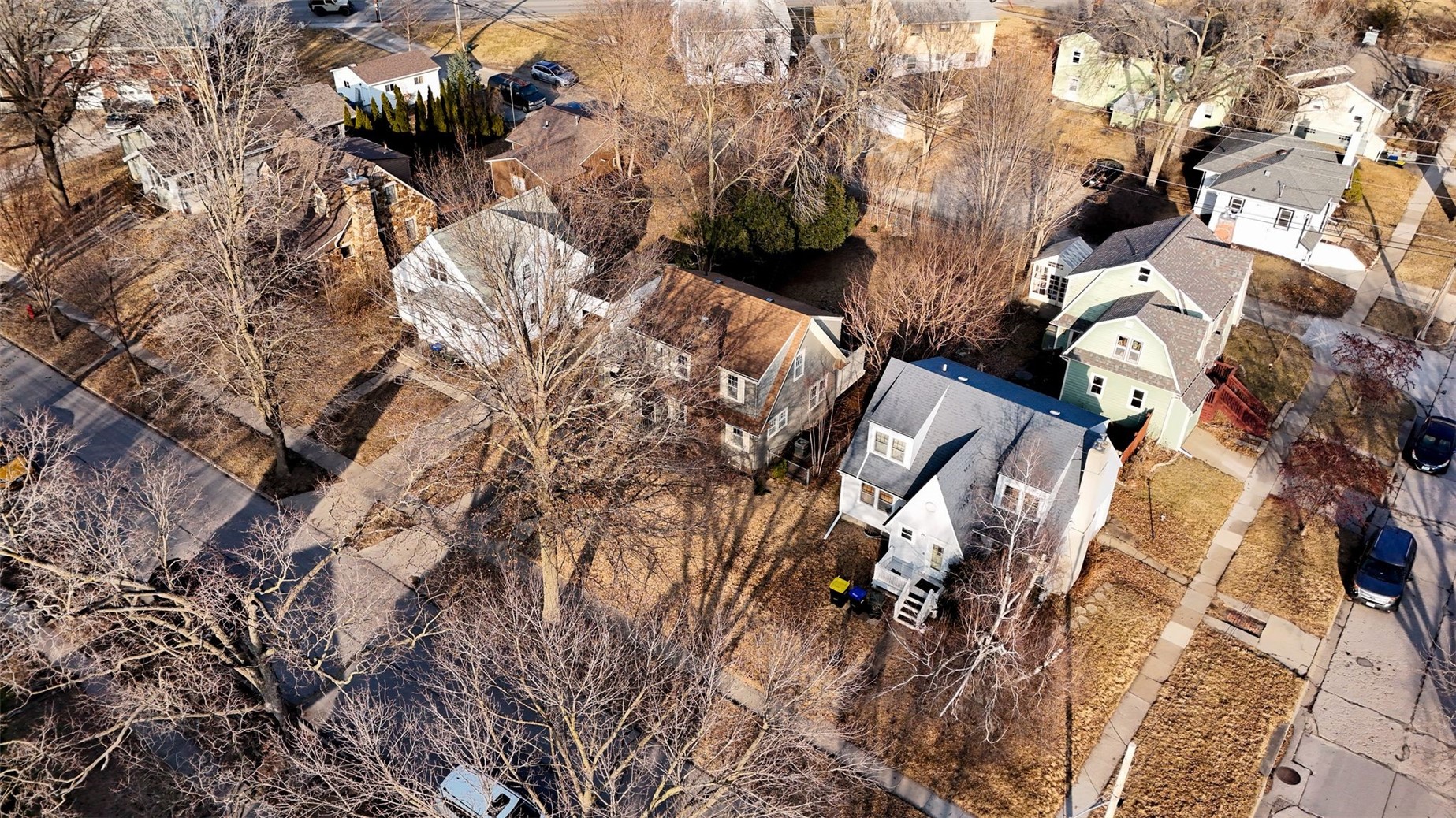 618 Dearborn Street Iowa City IA 52240