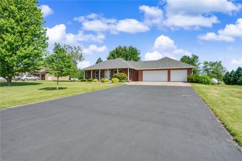 16351 189th Street Manchester IA 52057