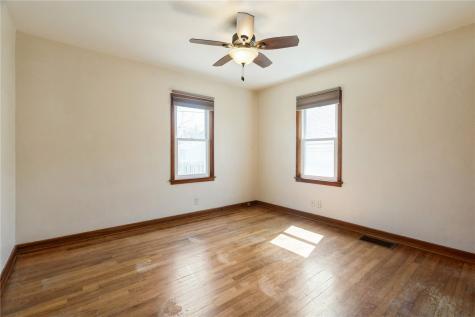 1799 Park Avenue Marion IA 52302