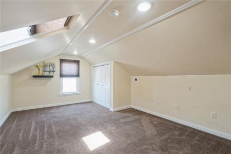 1799 Park Avenue Marion IA 52302