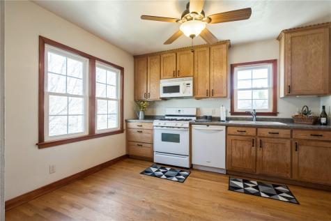 1799 Park Avenue Marion IA 52302