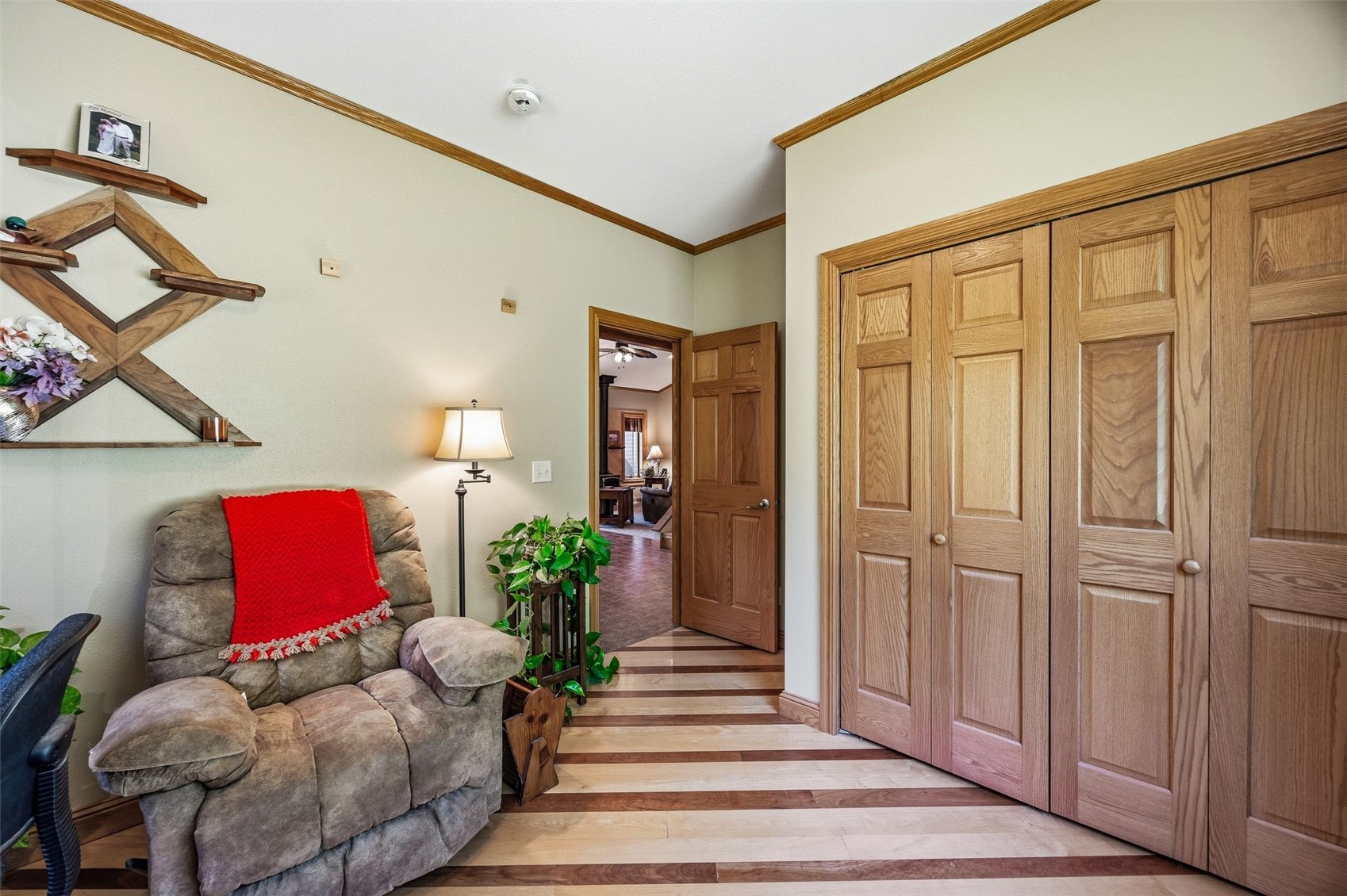37754 390th Street Guttenberg IA 52052
