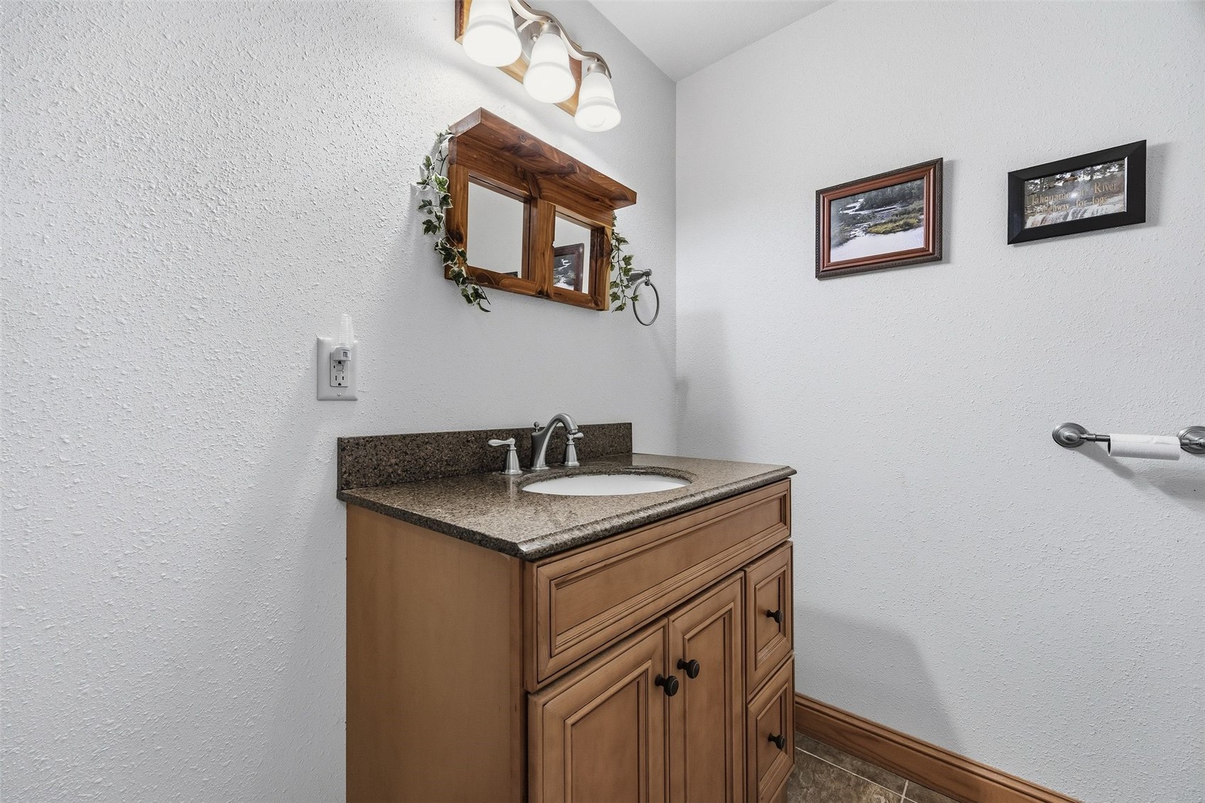 37754 390th Street Guttenberg IA 52052