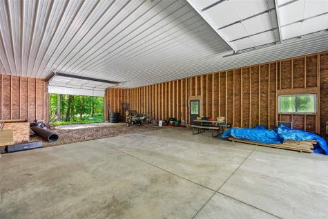 37754 390th Street Guttenberg IA 52052