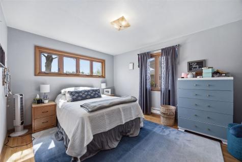 1472 Parkwood Drive SE Cedar Rapids IA 52403