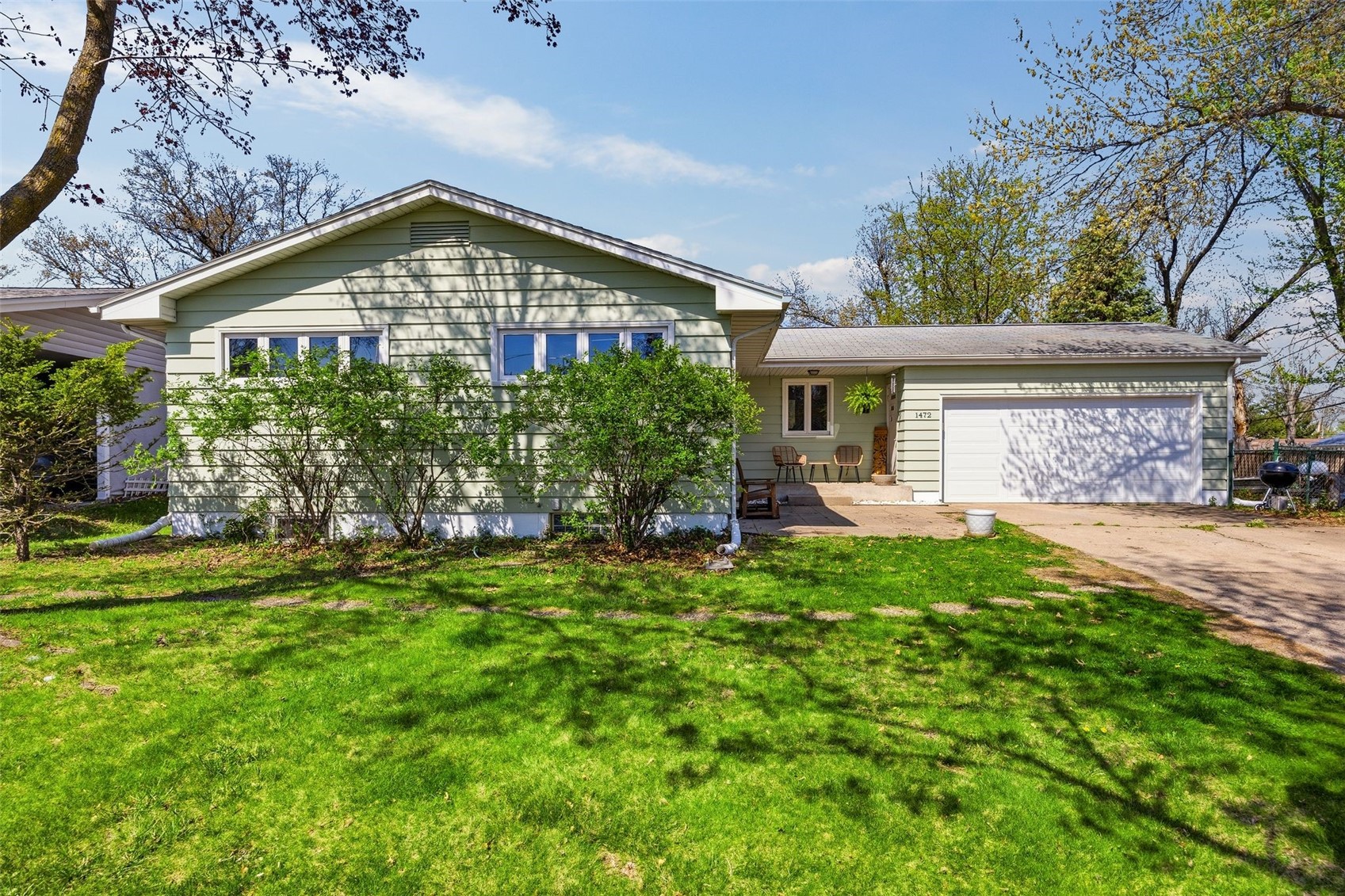 1472 Parkwood Drive SE Cedar Rapids IA 52403