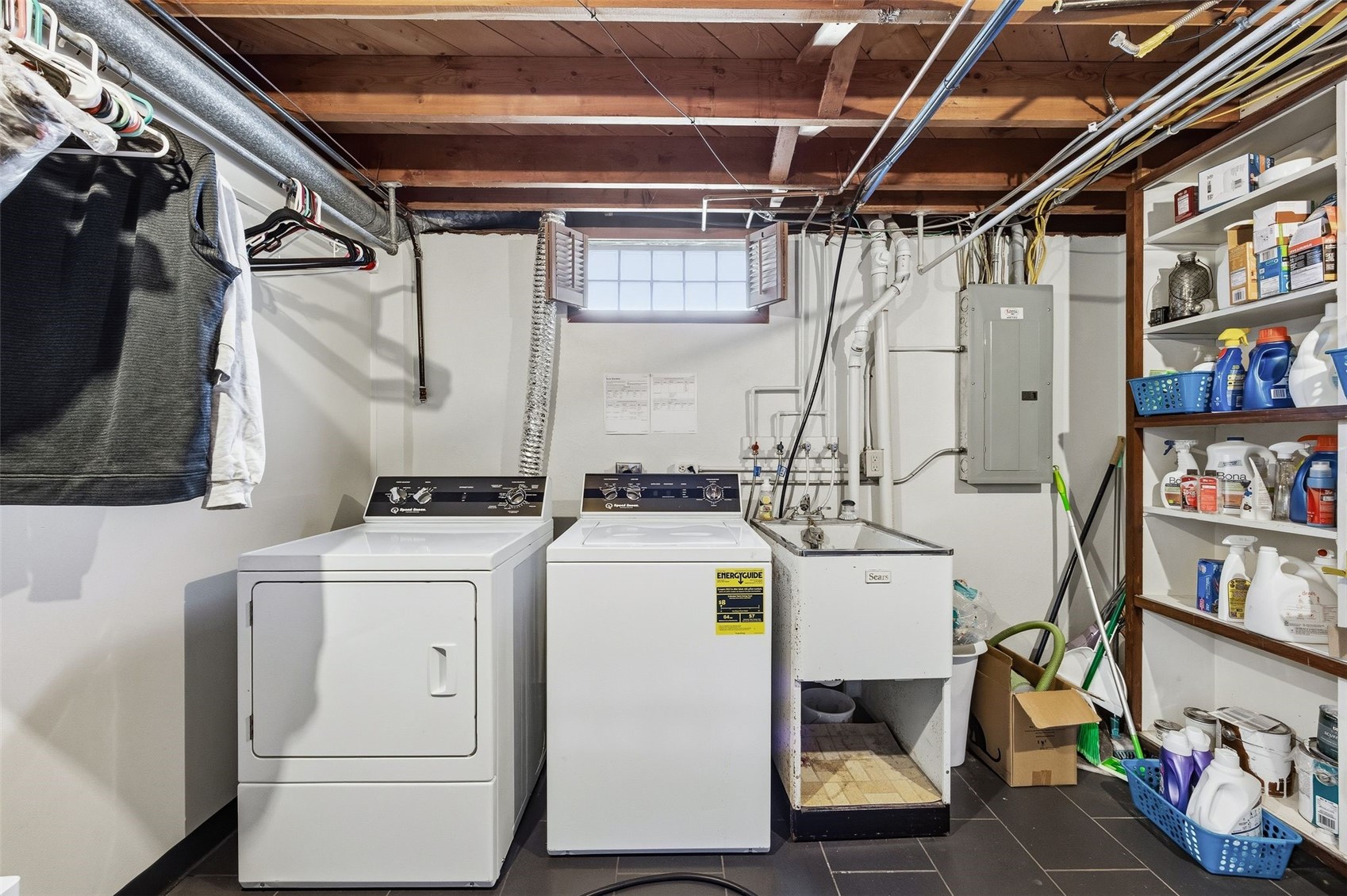 1472 Parkwood Drive SE Cedar Rapids IA 52403