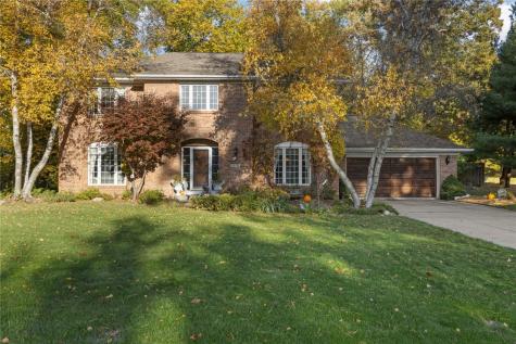 3920 Wyndham Drive NE Cedar Rapids IA 52402