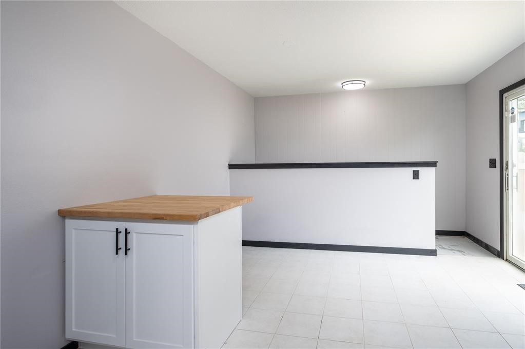 1625 South View Drive NW Cedar Rapids IA 52405