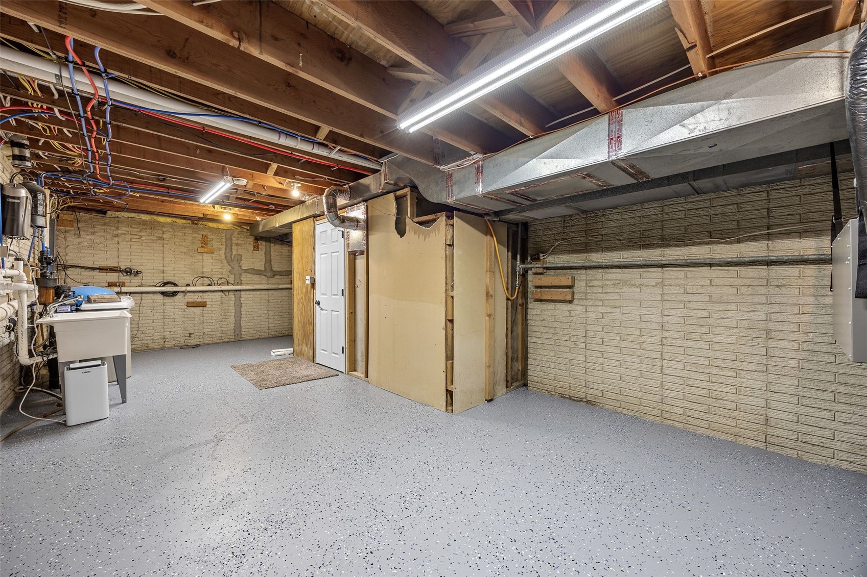 1105 Maple Street Robins IA 52328