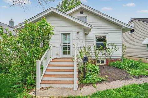 1109 J Avenue Cedar Rapids IA 52405