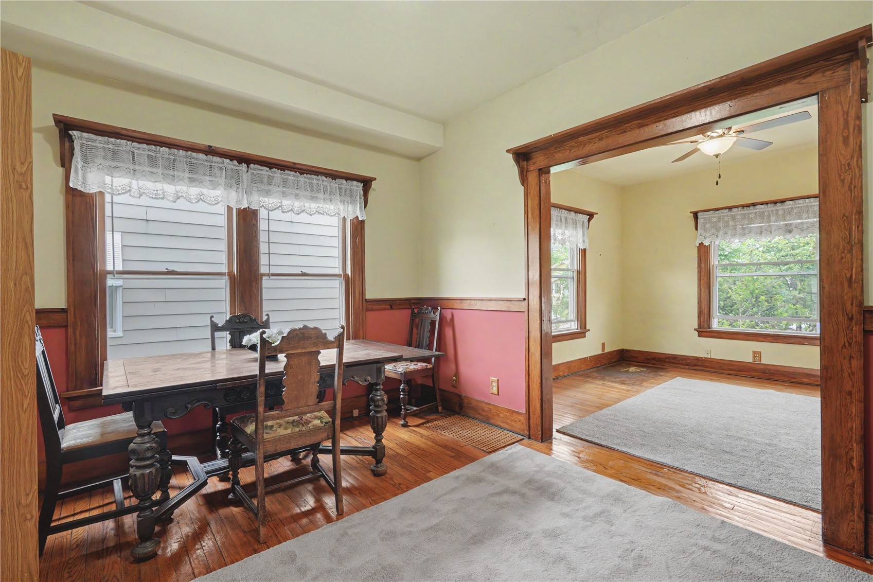 1109 J Avenue NW Cedar Rapids IA 52405
