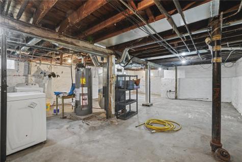 1109 J Avenue Cedar Rapids IA 52405