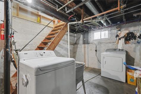 1109 J Avenue Cedar Rapids IA 52405