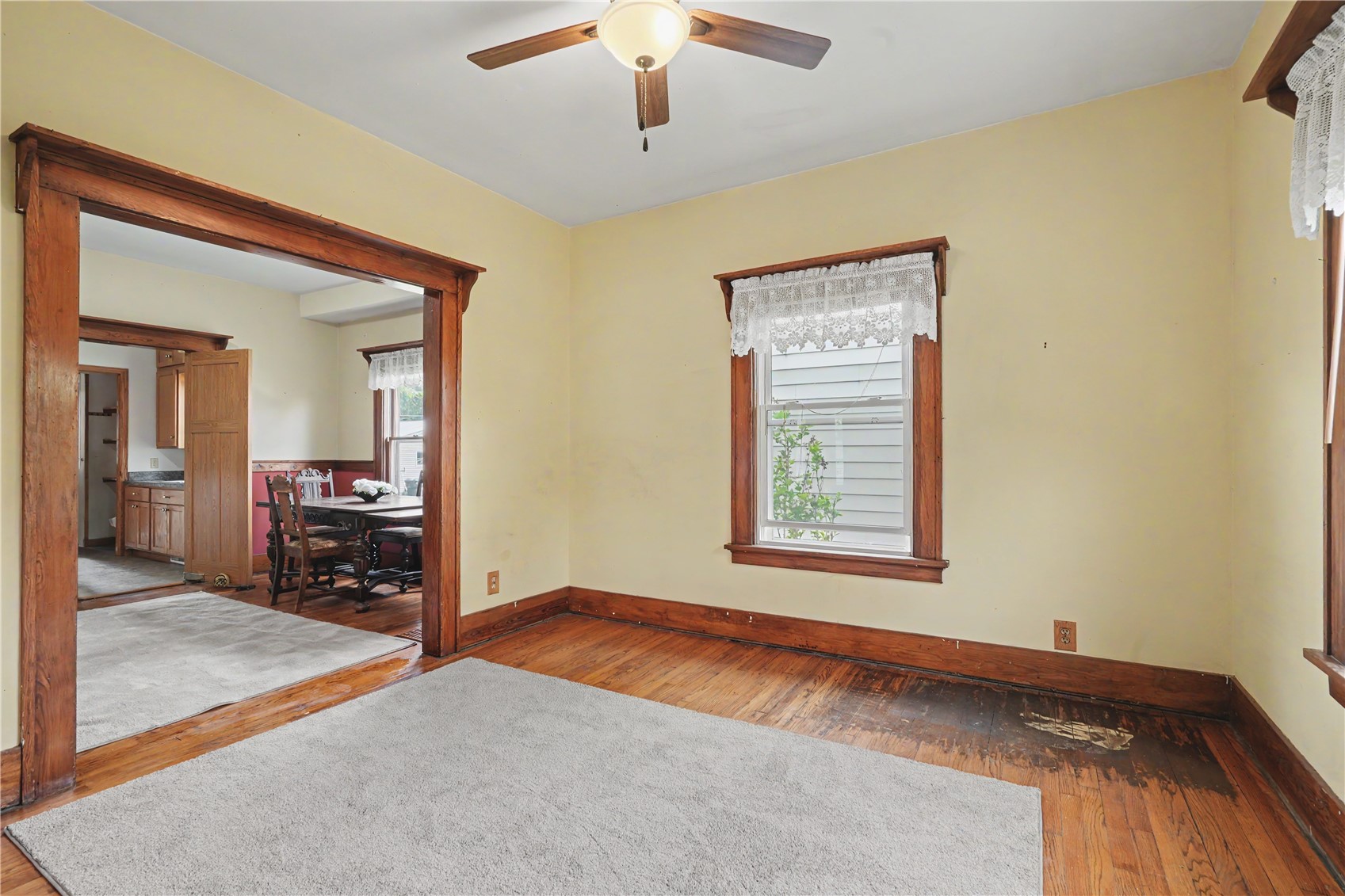 1109 J Avenue NW Cedar Rapids IA 52405