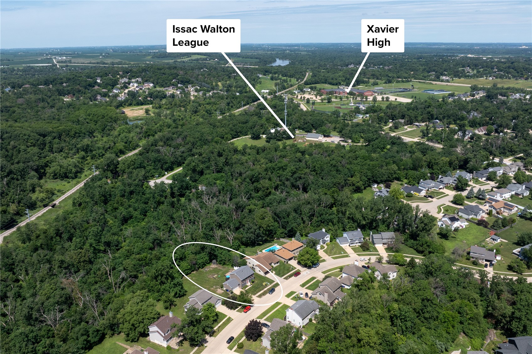 3817 Riverside Drive NE Cedar Rapids IA 52411