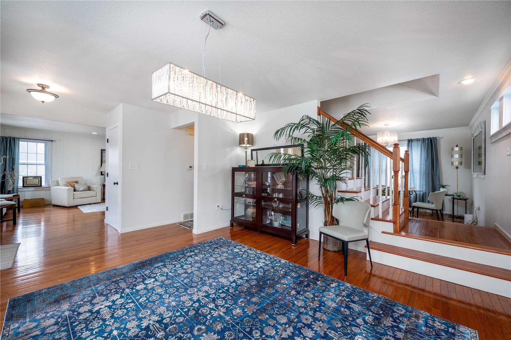 3817 Riverside Drive NE Cedar Rapids IA 52411