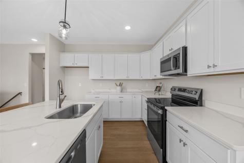 7007 Colpepper Drive SW Cedar Rapids IA 52404