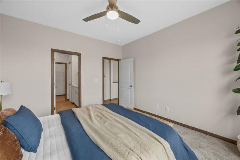 7007 Colpepper Drive SW Cedar Rapids IA 52404
