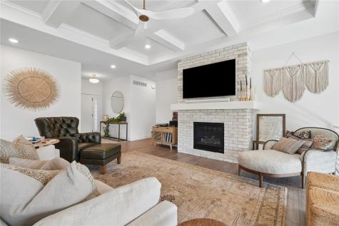 1591 Foxborough Drive Marion IA 52302