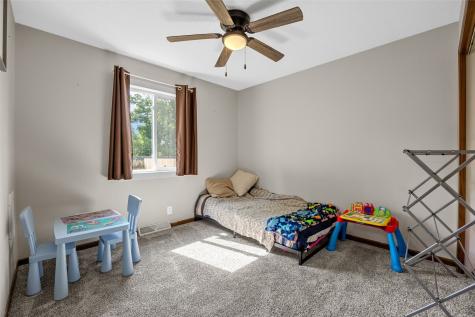 2526 Ellis View Court NW Cedar Rapids IA 52405