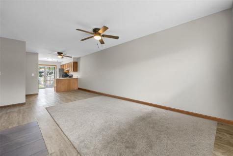 2526 Ellis View Court NW Cedar Rapids IA 52405