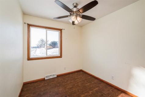 5314 Holly Avenue NW Cedar Rapids IA 52405
