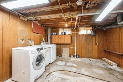 5314 Holly Avenue NW Cedar Rapids IA 52405