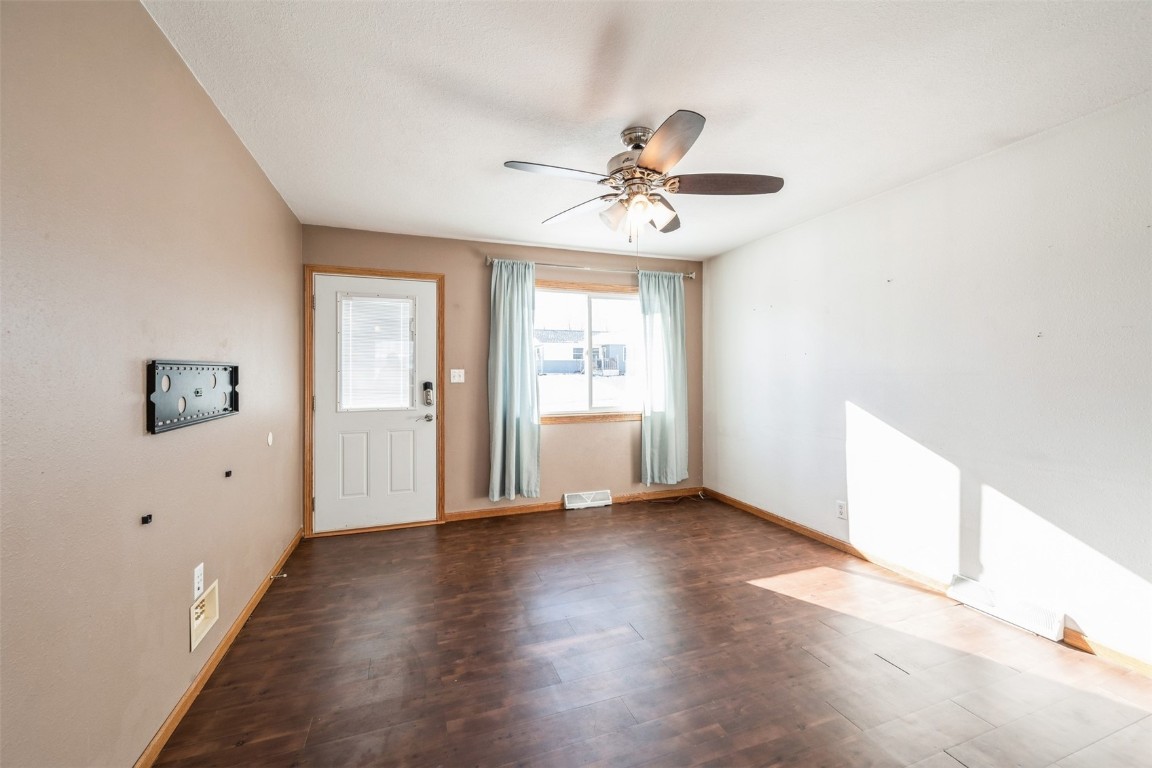 5314 Holly Avenue NW Cedar Rapids IA 52405