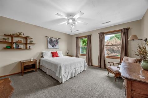 1303 Chamberlain Drive Iowa City IA 52240