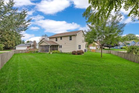 1303 Chamberlain Drive Iowa City IA 52240