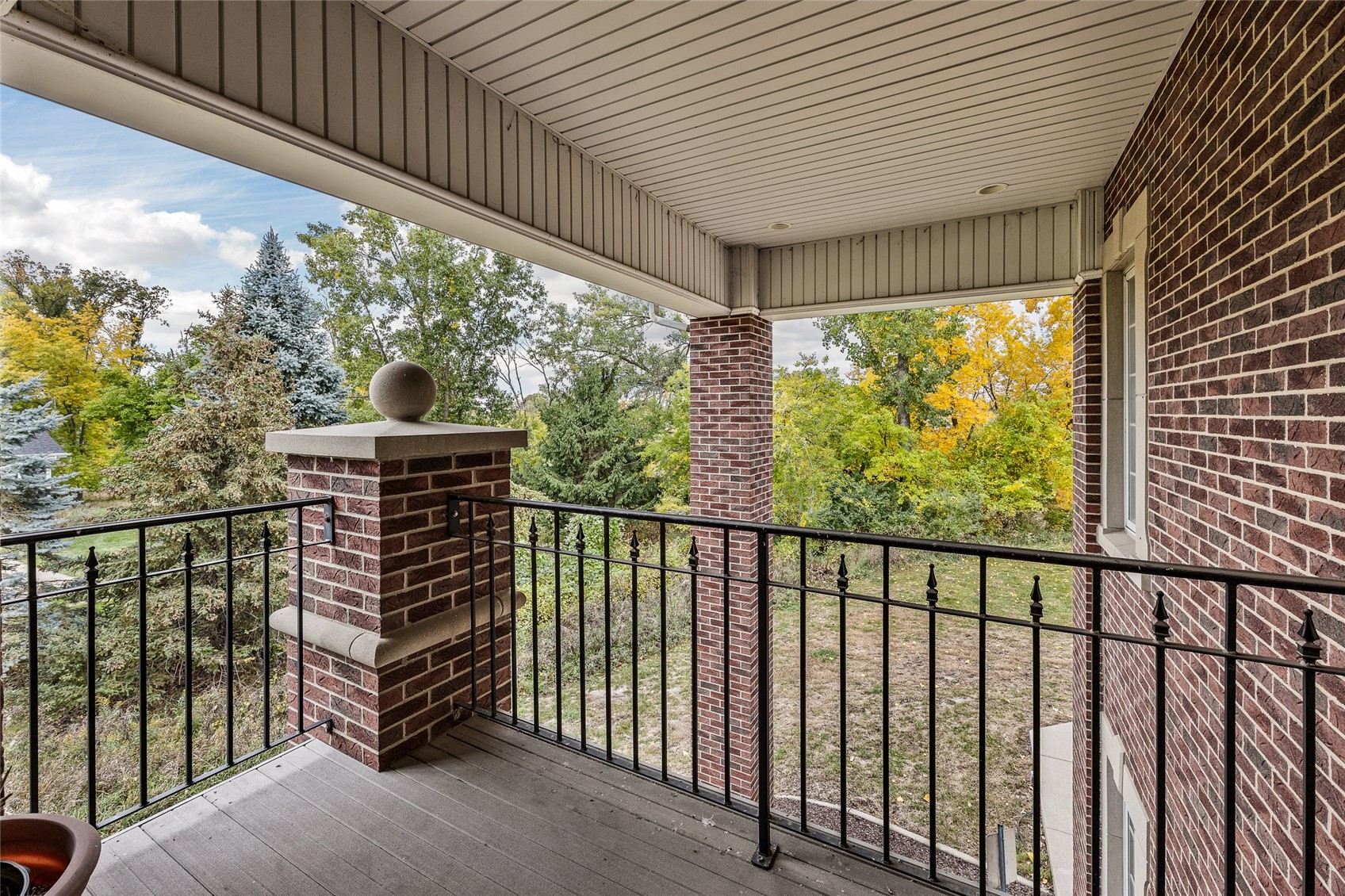 2610 Diamondwood Drive Cedar Rapids IA 52403