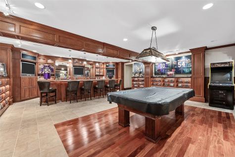 2610 Diamondwood Drive Cedar Rapids IA 52403
