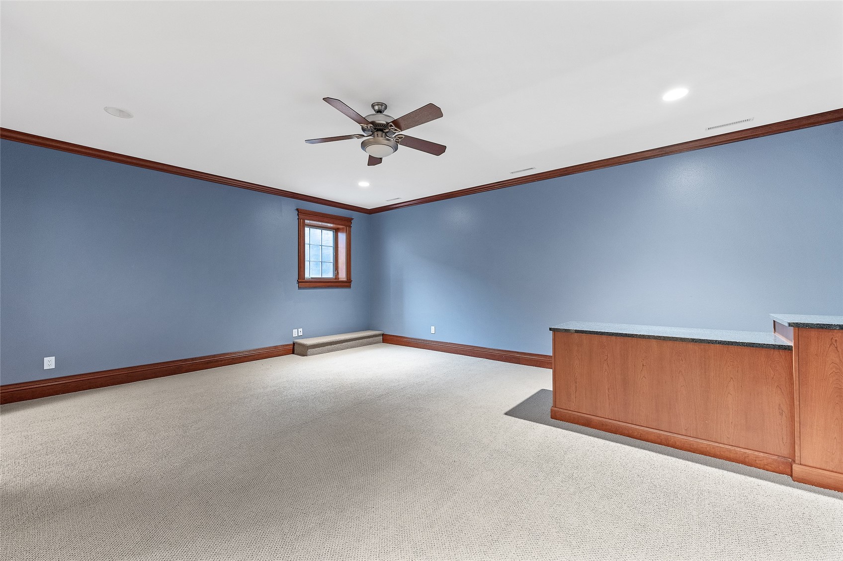2610 Diamondwood Drive Cedar Rapids IA 52403