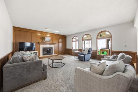 1705 Concord Drive Marion IA 52302