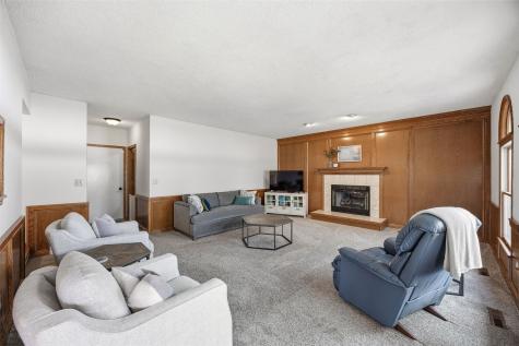 1705 Concord Drive Marion IA 52302