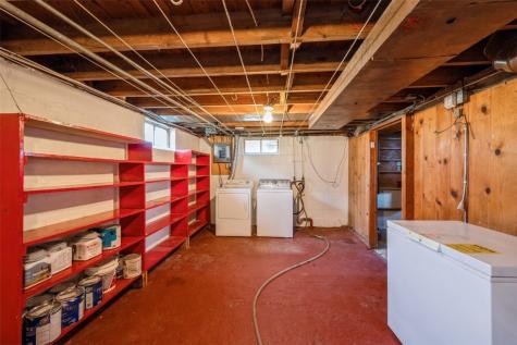 1321 Main Street Center Point IA 52213