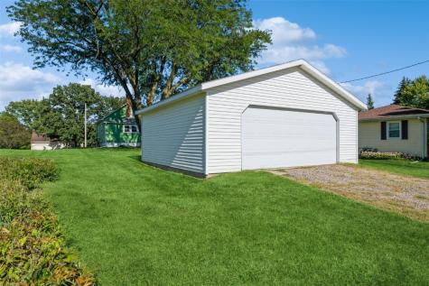1321 Main Street Center Point IA 52213