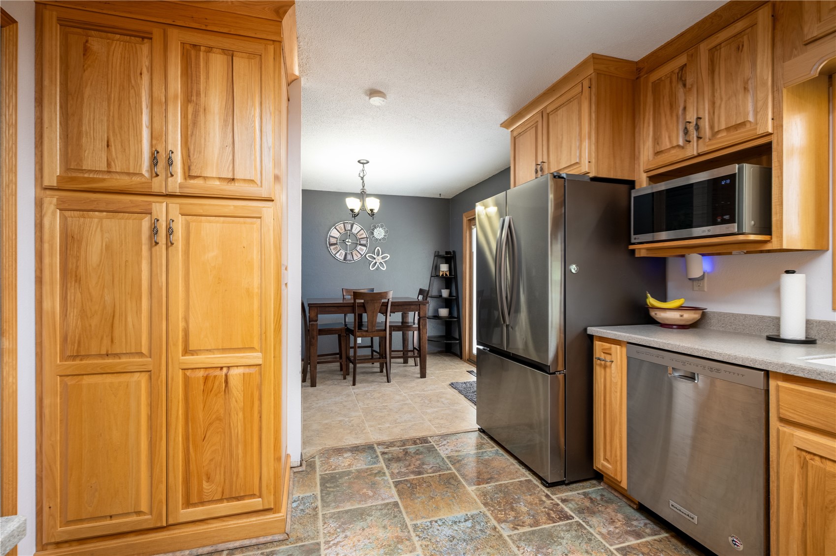 702 Fernwood Drive NE Cedar Rapids IA 52402