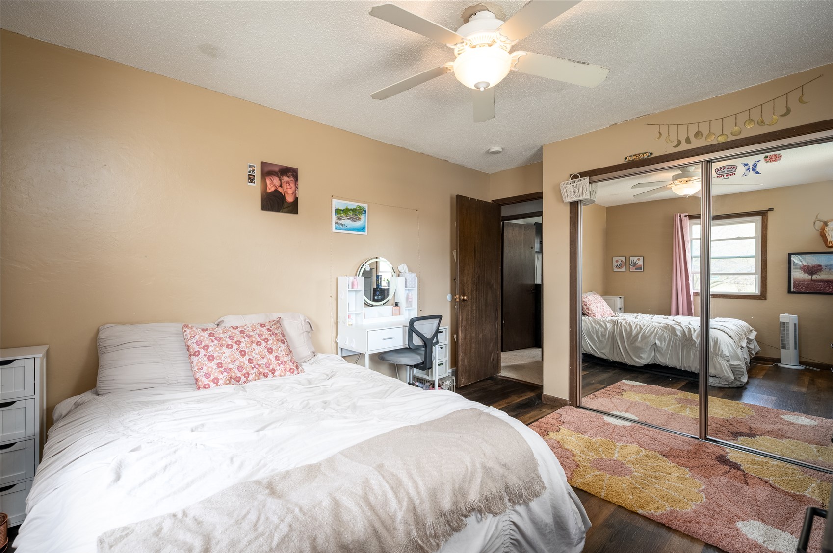 702 Fernwood Drive NE Cedar Rapids IA 52402
