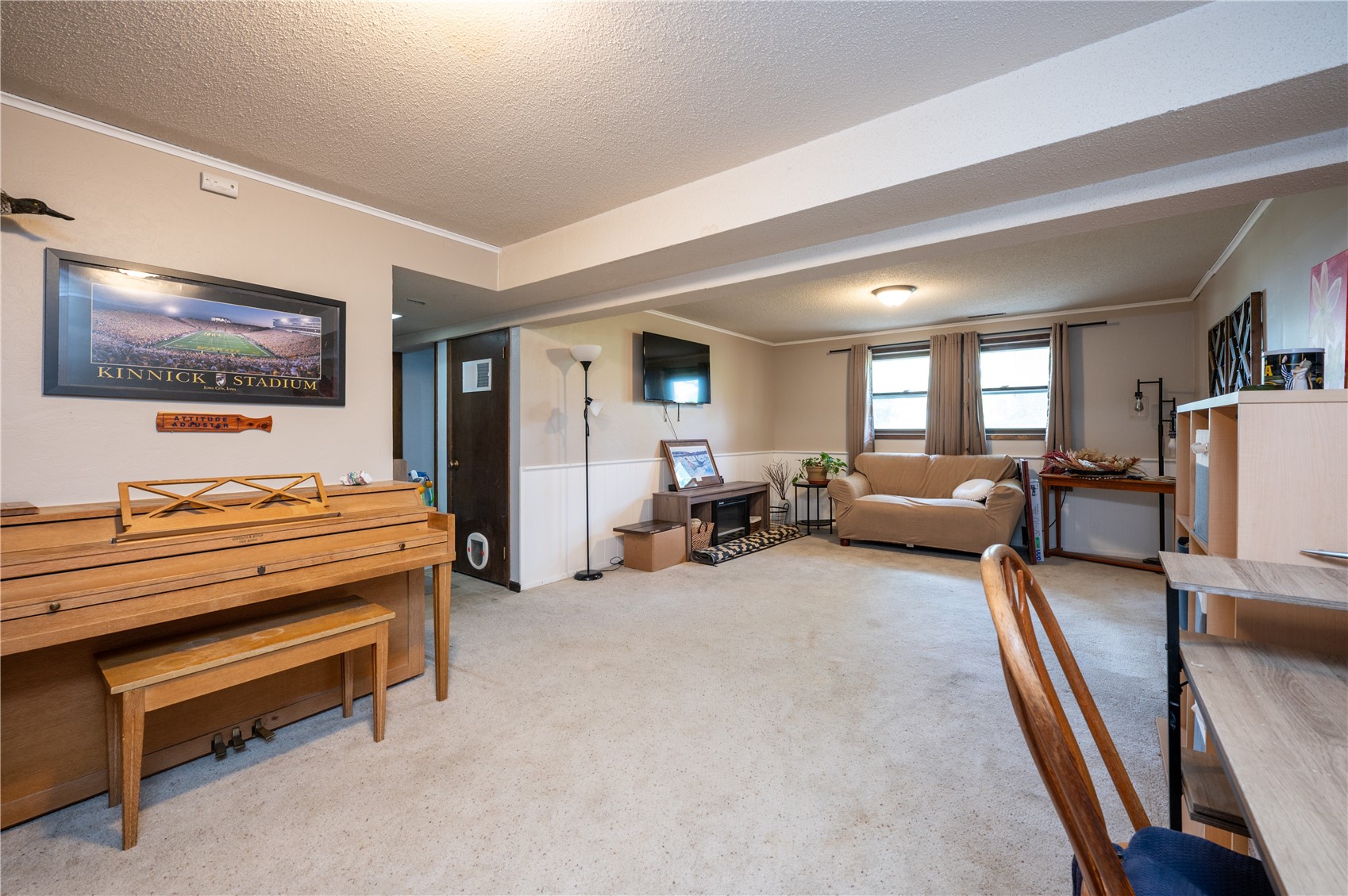702 Fernwood Drive NE Cedar Rapids IA 52402