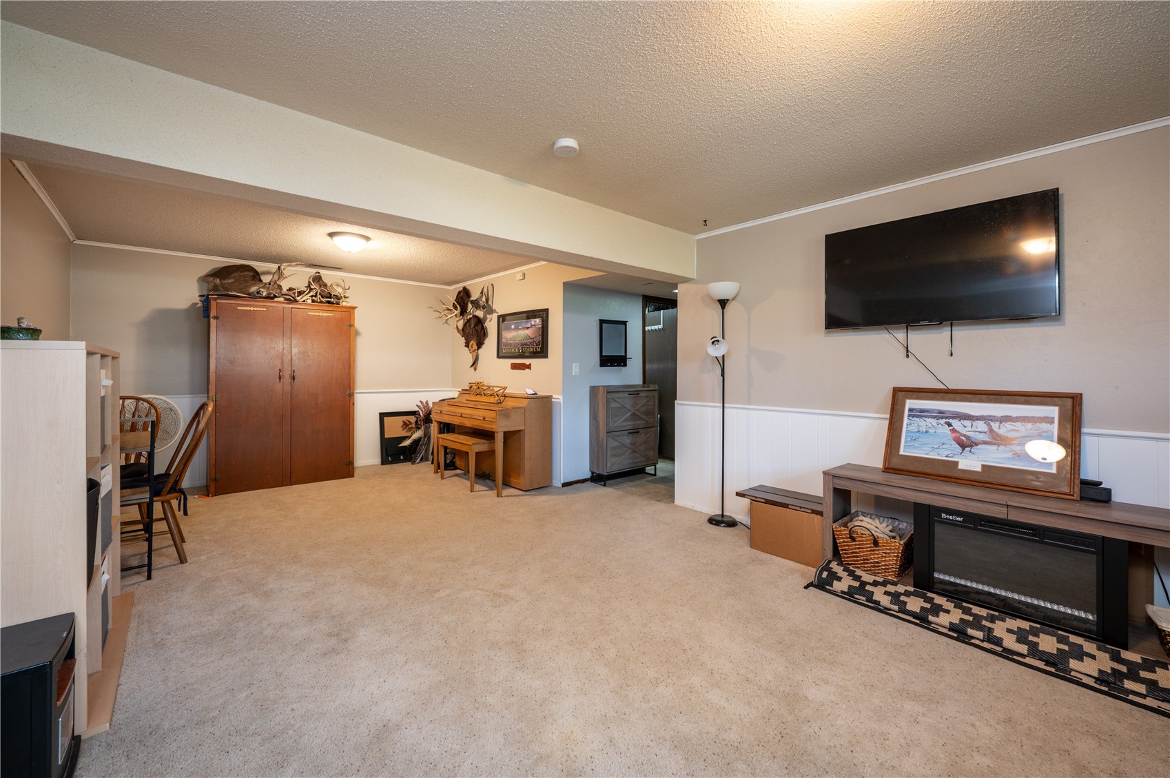 702 Fernwood Drive NE Cedar Rapids IA 52402