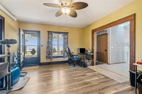 182 Dubuque Road Springville IA 52336