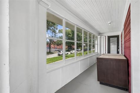 1701 Washington Avenue SE Cedar Rapids IA 52403
