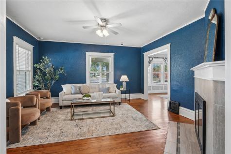 1701 Washington Avenue SE Cedar Rapids IA 52403
